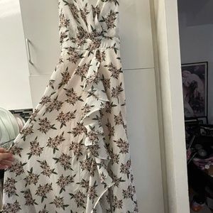 Floral maxi dress perfect for summer events